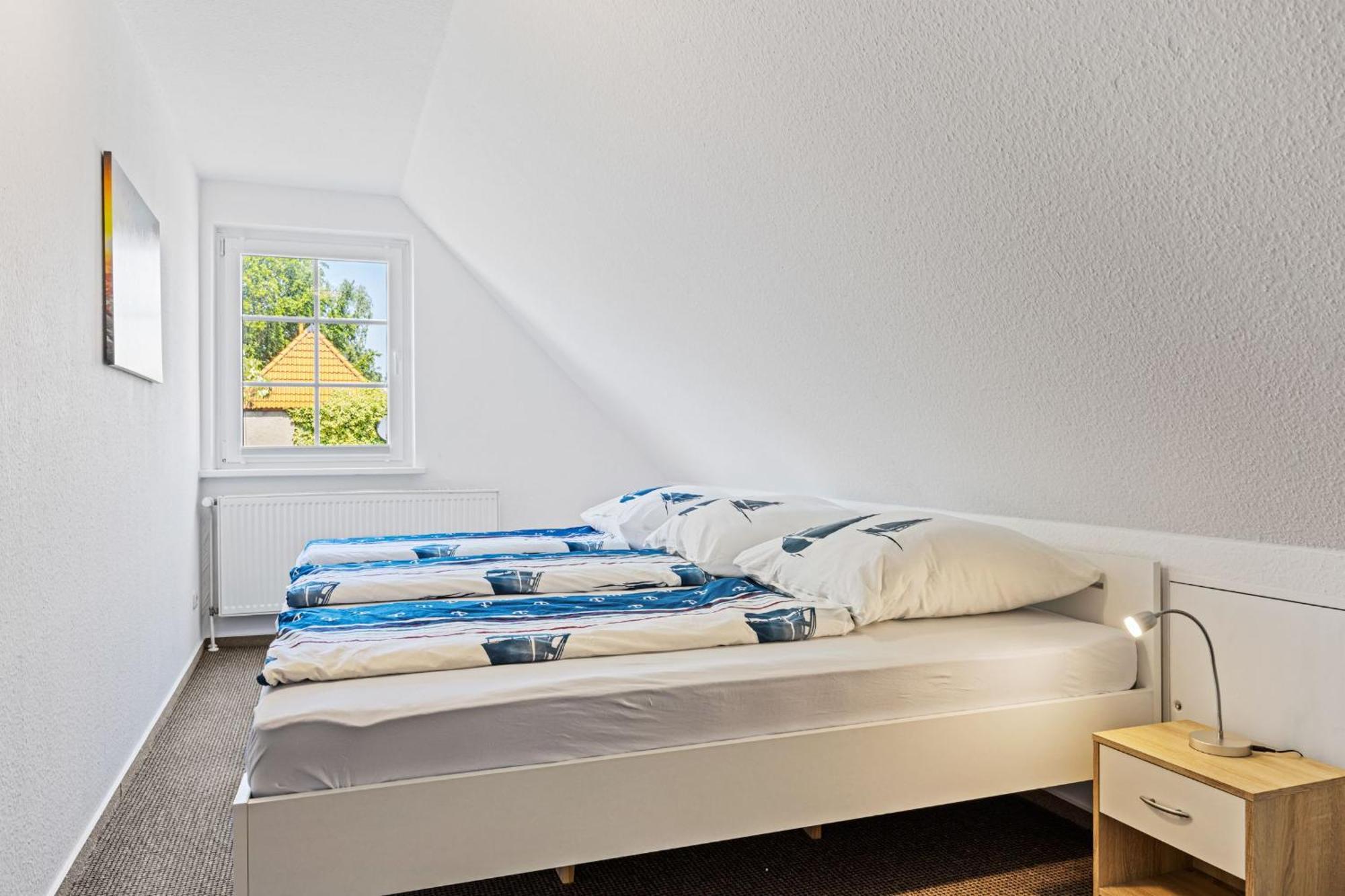 Ferienwohnung "Flori'S Ponyhof" Kropelin Exterior photo